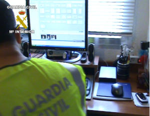 Lee más sobre el artículo La Guardia Civil desmantela una red de «chiringuitos financieros» que habría estafado más de 27 millones de euros