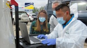 Lee más sobre el artículo Desarticulado un grupo criminal dedicado al tráfico internacional de vehículos robados desde España hasta Europa y África
