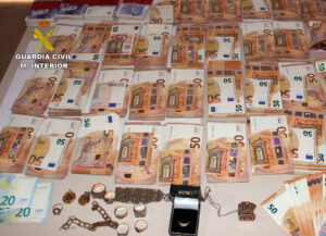 Lee más sobre el artículo La Guardia Civil desmantela una empresa fraudulenta dedicada al cuidado a domicilio de ancianos británicos