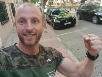 Lo difícil se hará, lo imposible se tardará un poco más – Ayuda al Guardia Civil, Alfonso Díaz Alcázar